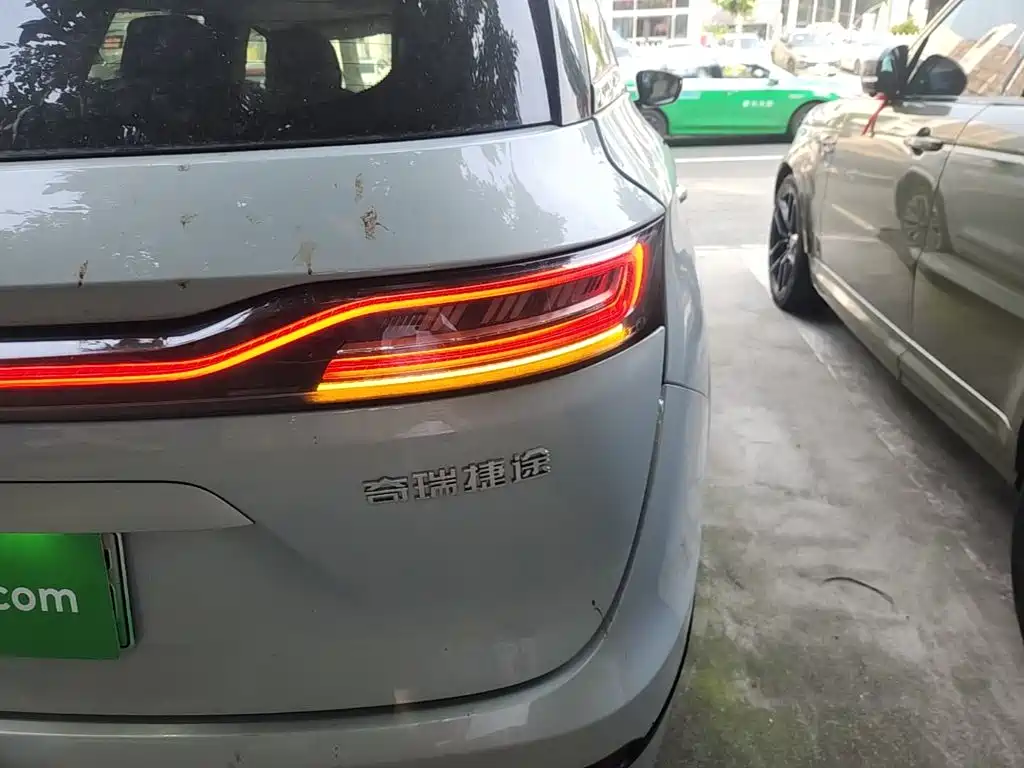 Jetour Shanhai L9 2025 2025 Model 1.5TD 2DHT Flagship 6-Seater