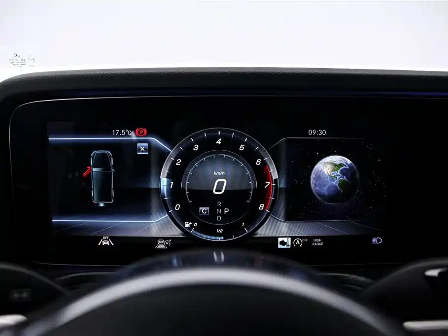 MERCEDES-BENZ G-CLASS