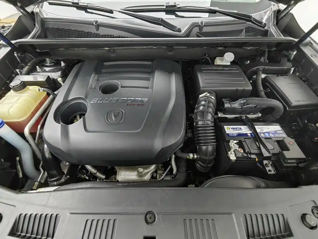 Фото 6 - Changan CS75
