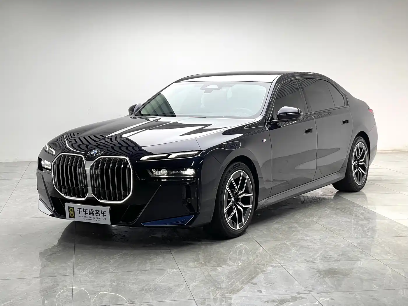 BMW 7 Series 2023 Model 735Li M Sport Package