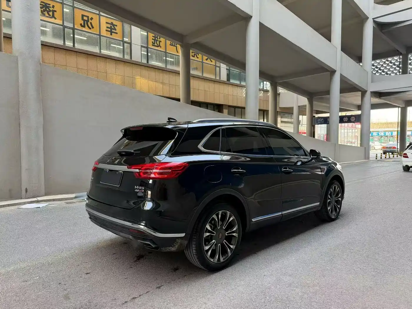 Hongqi HS5 2019 2.0T Smart Connect Enjoy 4WD Edition фото 7