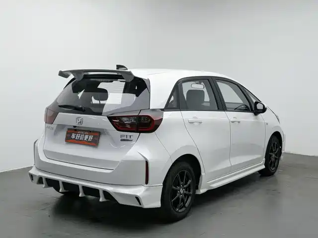 Honda Fit 2024 1.5L CVT Mugen Unlimited Edition — фото 2
