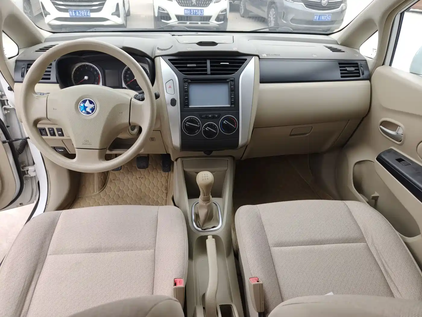 Venucia D50 2014 2013 1.6L Manual Fashion