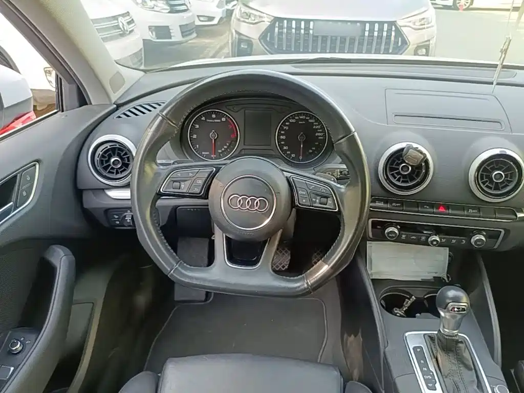 Фото 11 - Audi A3