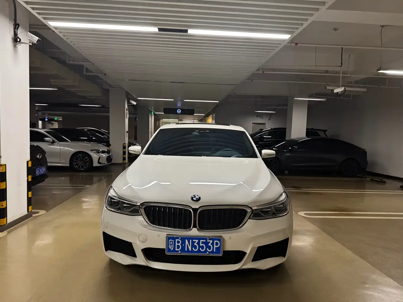BMW 6 Series GT 2018 640i xDrive M Sport Package фото 2