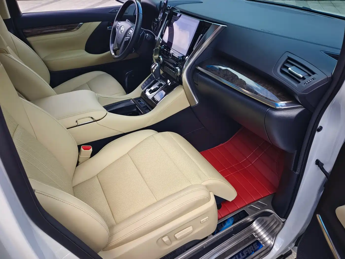 Toyota Vellfire 2023 Crown Hybrid 2.5L HV Ultimate фото 14