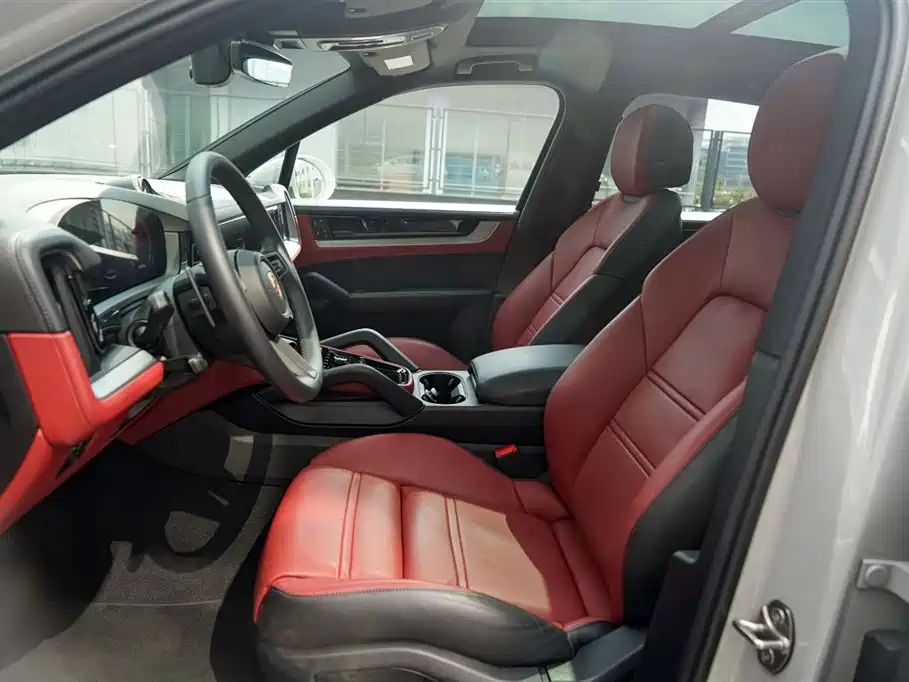Porsche Cayenne 2025 Cayenne 3.0T Dream Chaser Edition фото 9