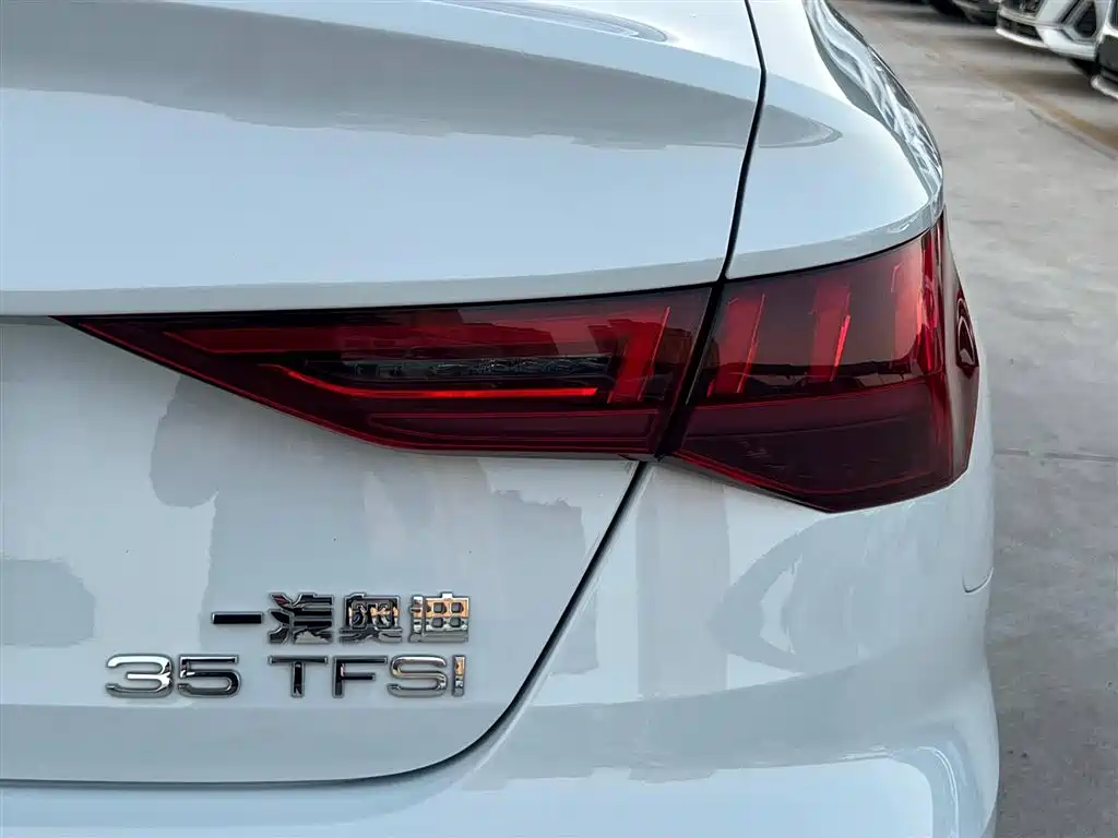 Audi A3 2022 A3L Limousine 35 TFSI Style Sport фото 5