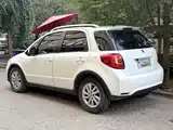 صورة 7 - Suzuki SX4