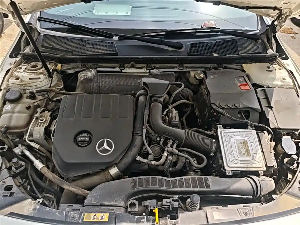 Mercedes-Benz A-Class 2022 Facelift A 200 L Sport Sedan Dynamic фото 20