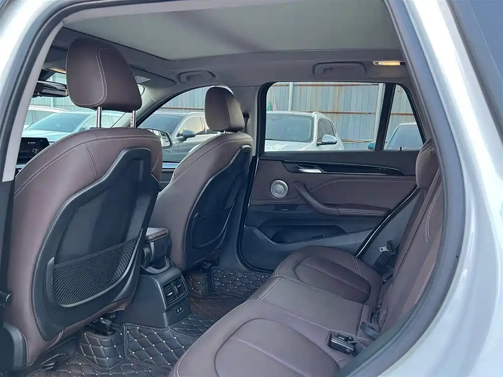 BMW X1 2021 sDrive20Li Exclusive фото 14