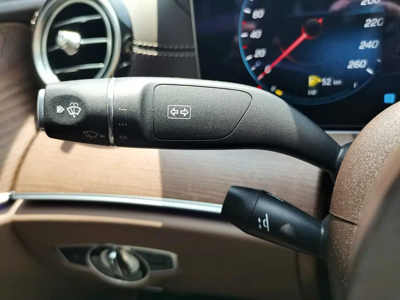 Mercedes-Benz E-Class 2022 Facelift E 300 L Fashion Style фото 19