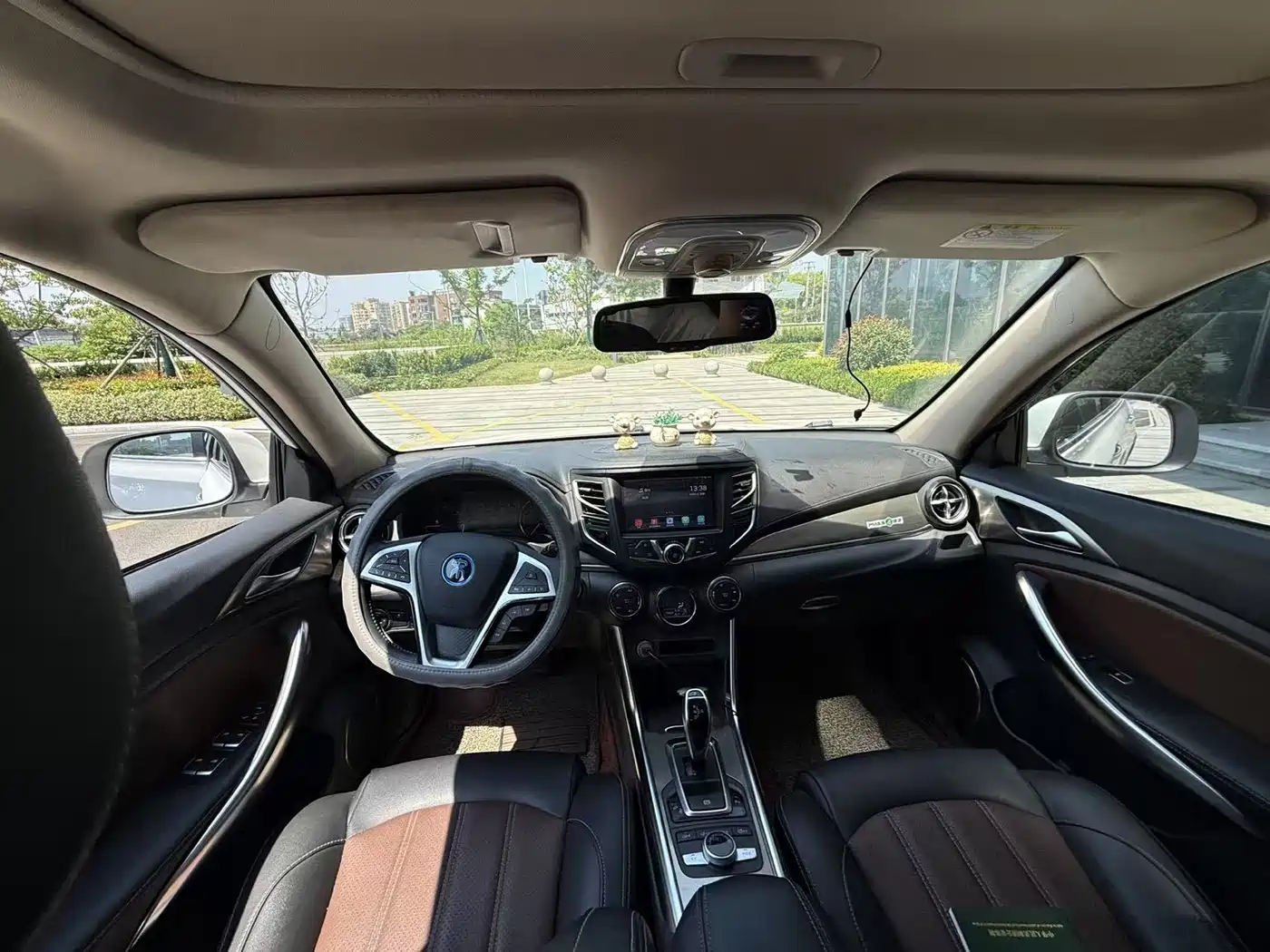 BYD Song New Energy 2017 Song DM 1.5TID Full-time 4WD Luxury фото 6