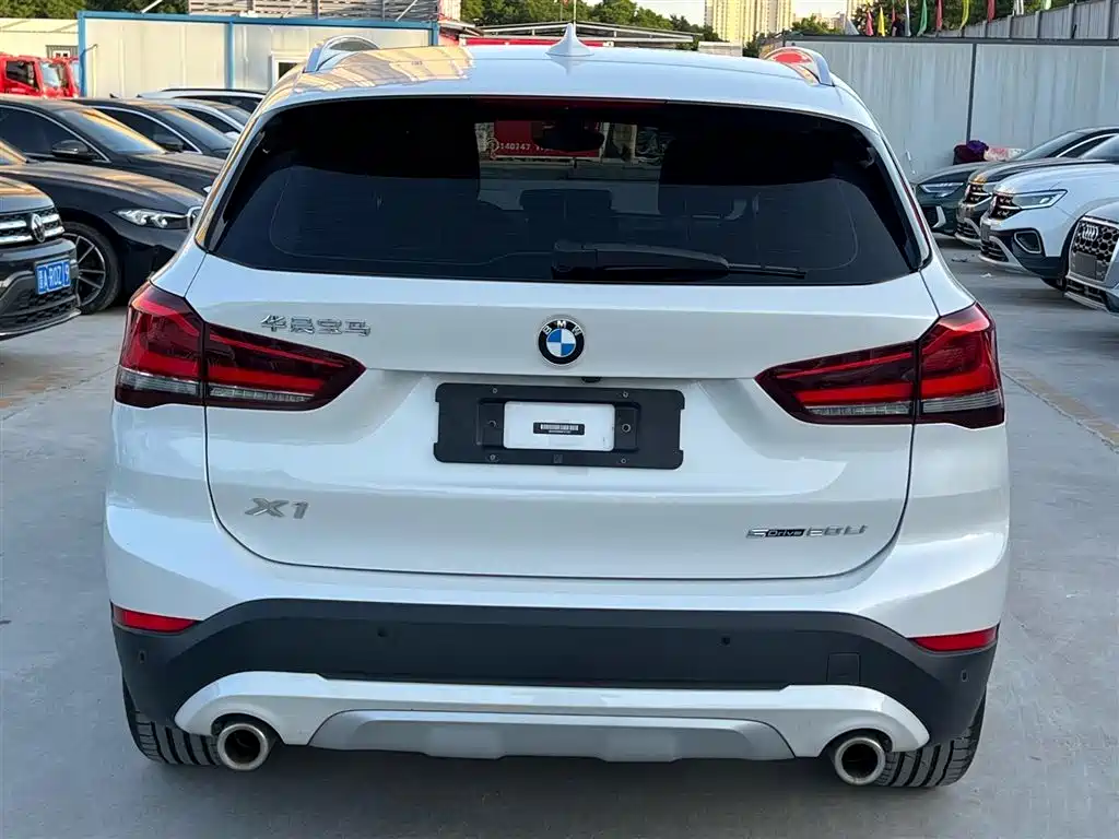 BMW X1 2021 sDrive20Li Exclusive фото 6