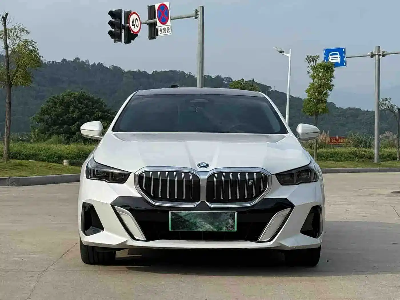 BMW i5 2025 2024 eDrive 35L M Sport Package