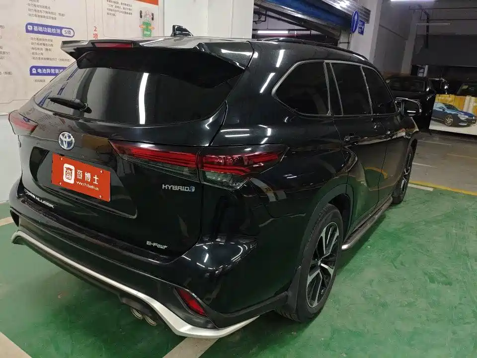 Toyota Crown Kluger 2024 2023 2.5L HEV AWD Premium Edition
