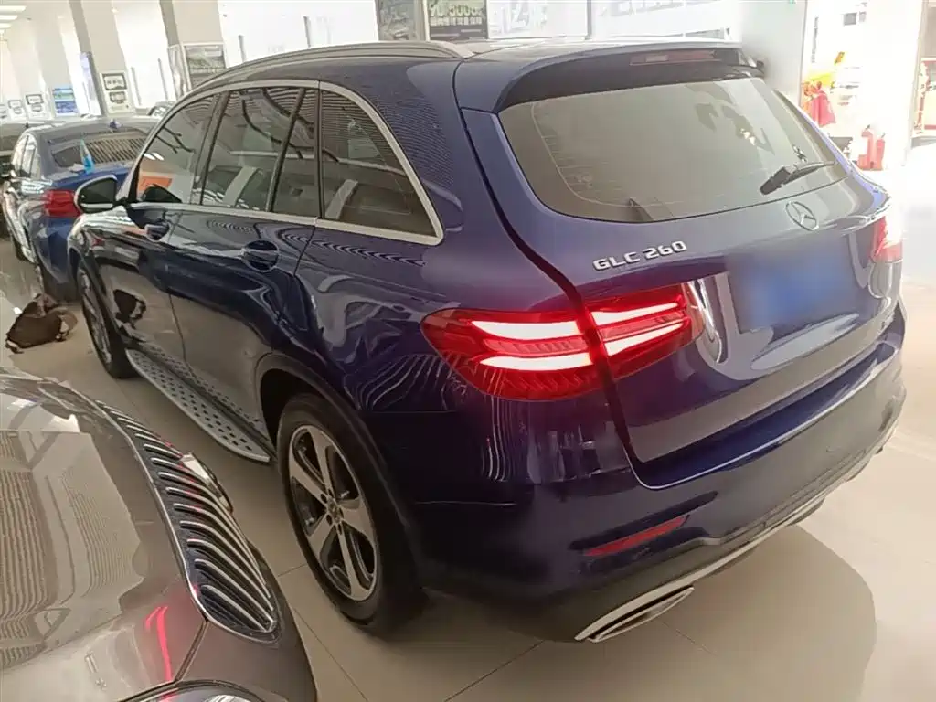 Mercedes-Benz GLC 2017 GLC 260 4MATIC Luxury фото 5