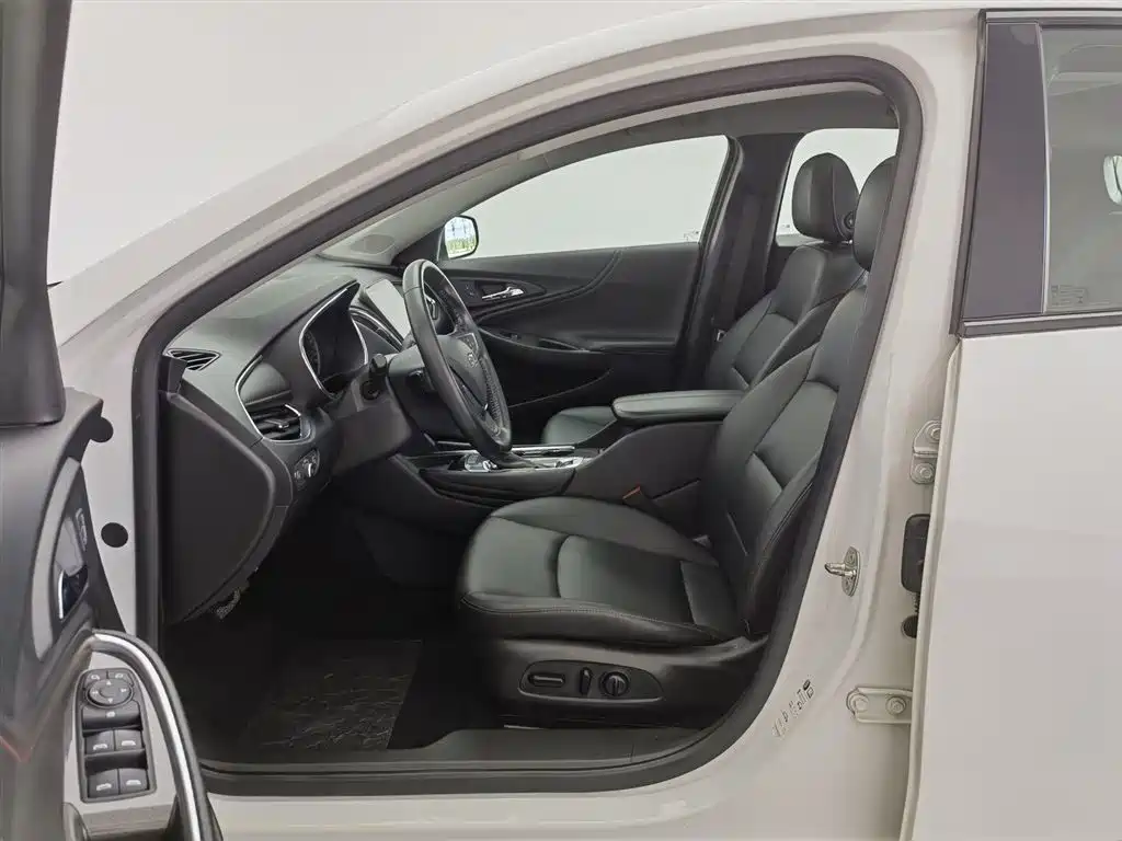 Chevrolet Malibu XL 2021 Model Redline 550T Auto Sharp Edition фото 10