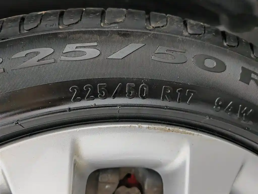 BMW X1 2013 sDrive18i Leading фото 24