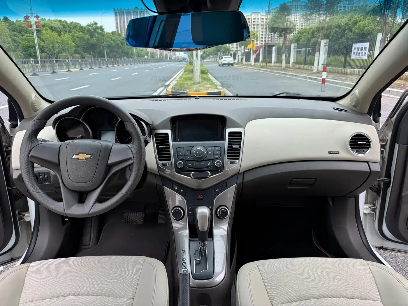 Chevrolet Cruze 2015 1.5L Classic SE AT фото 6