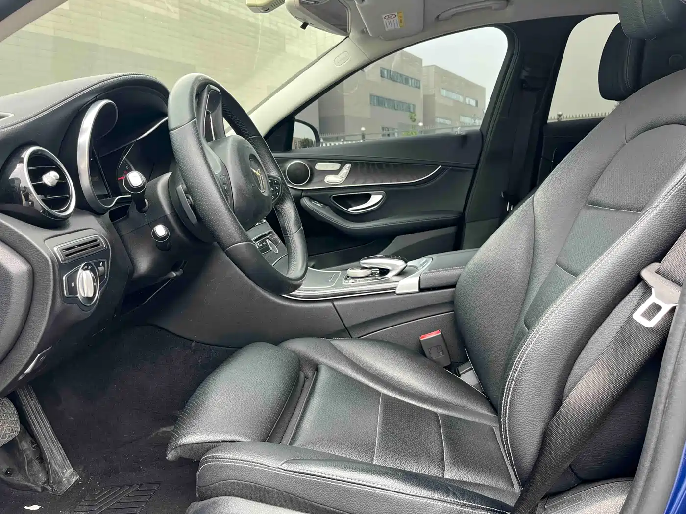 Mercedes-Benz C-Class 2017 Facelift C 200 L Sport Edition фото 4