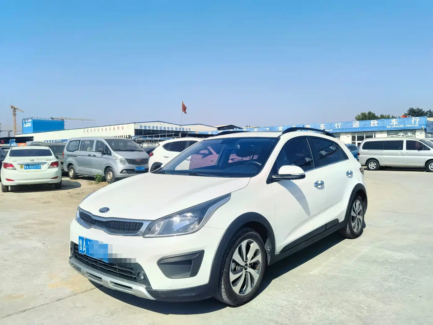 Kia KX CROSS 2018 2017 1.4L AT GLS