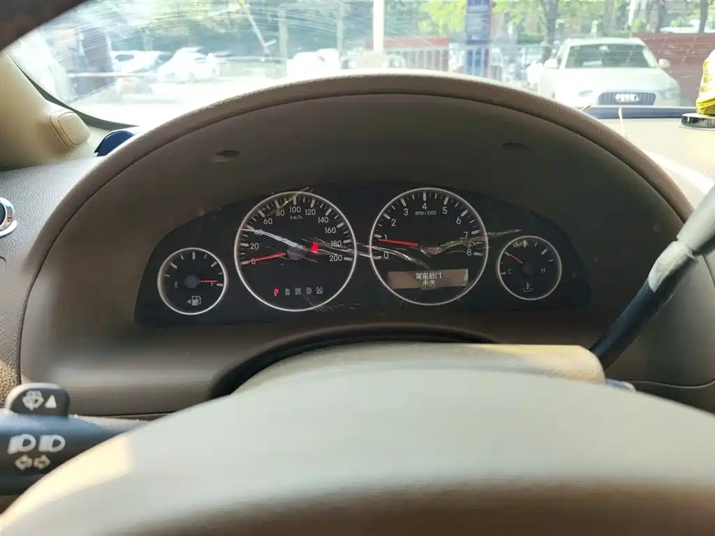 Buick GL8 2014 2.4L Classic Edition фото 4