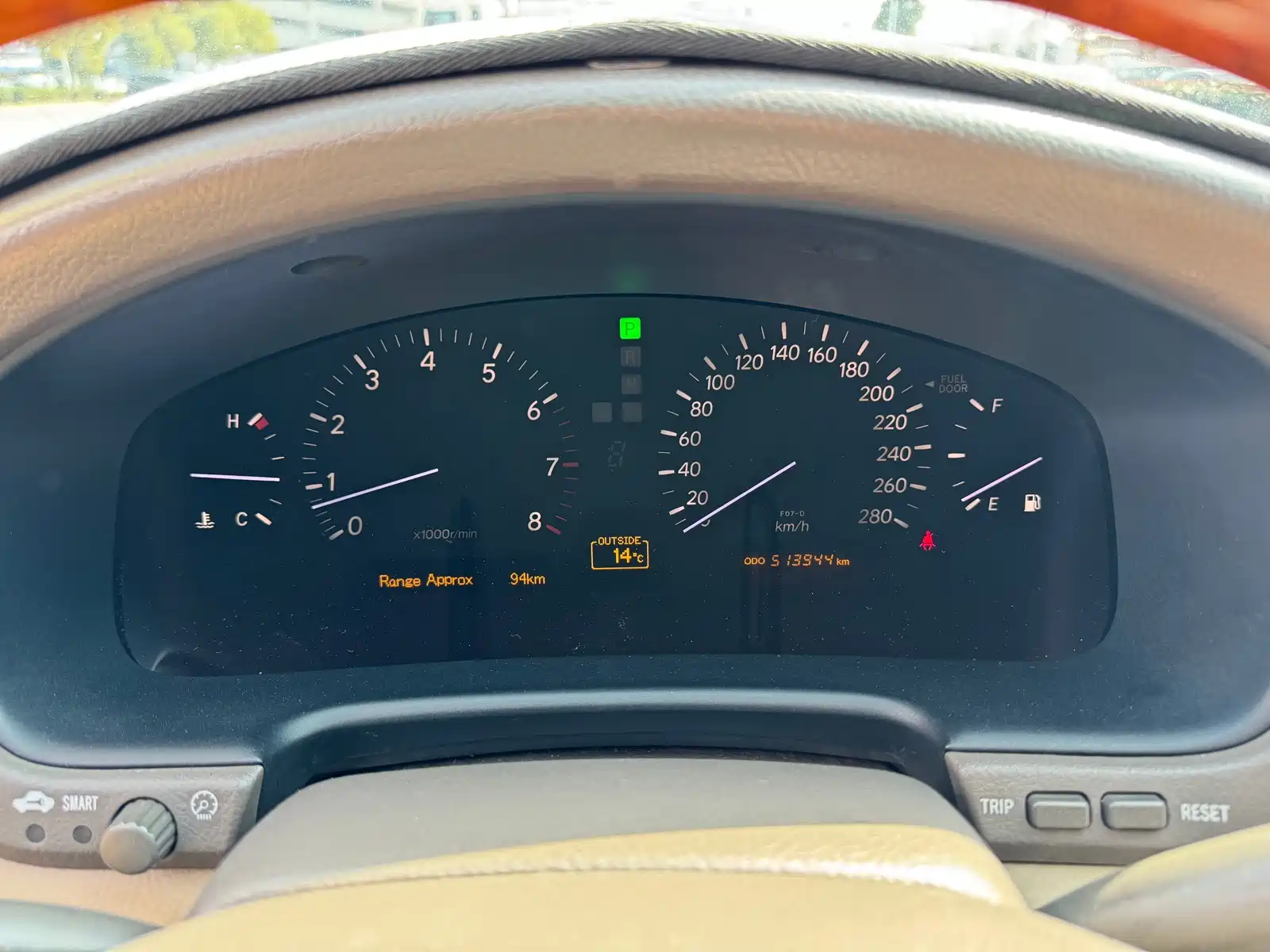 Фото 9 - Lexus LS