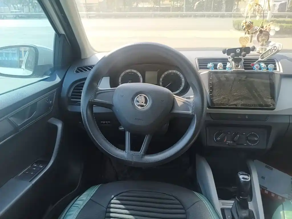 صورة 11 - Škoda Fabia