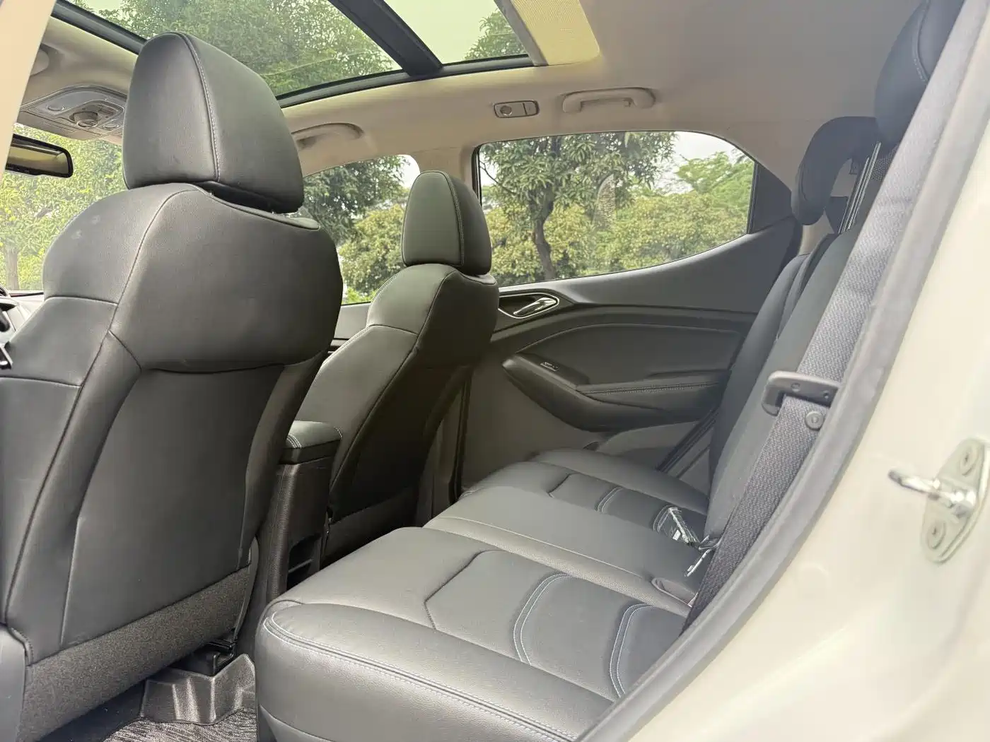 BYD Yuan New Energy 2018 EV360 Smart Connected Cool Type фото 14