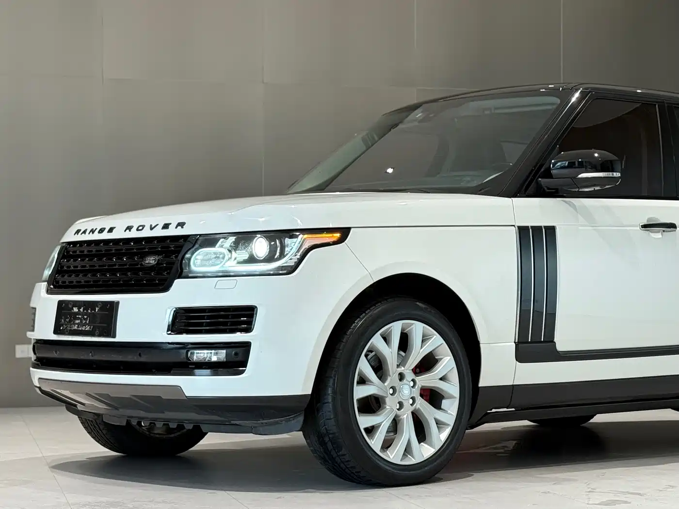 Land Rover Range Rover фото 2