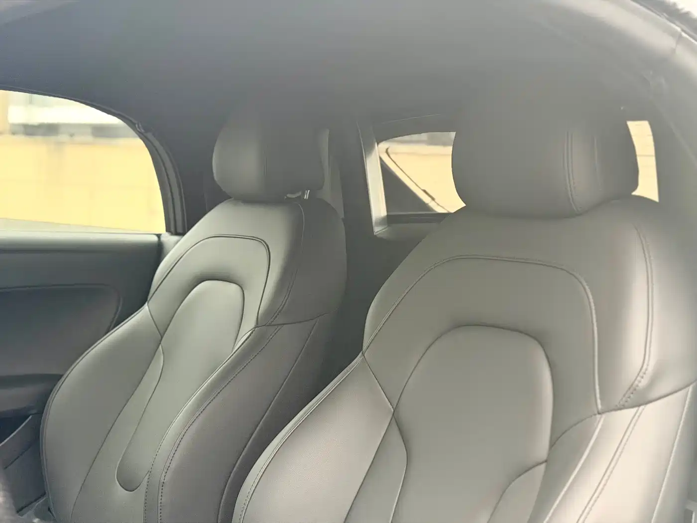 Audi TT 2011 TT Roadster 2.0TFSI фото 7