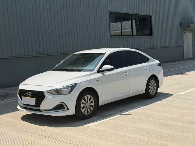 Hyundai Elantra 2021