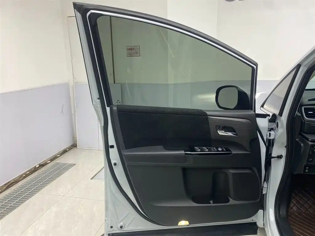 Honda Elysion 2025 2024 2.0L e:HEV Classic Edition