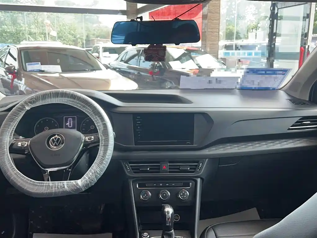 Volkswagen Tharu 2021 Model 280TSI 2WD Trend Edition фото 10
