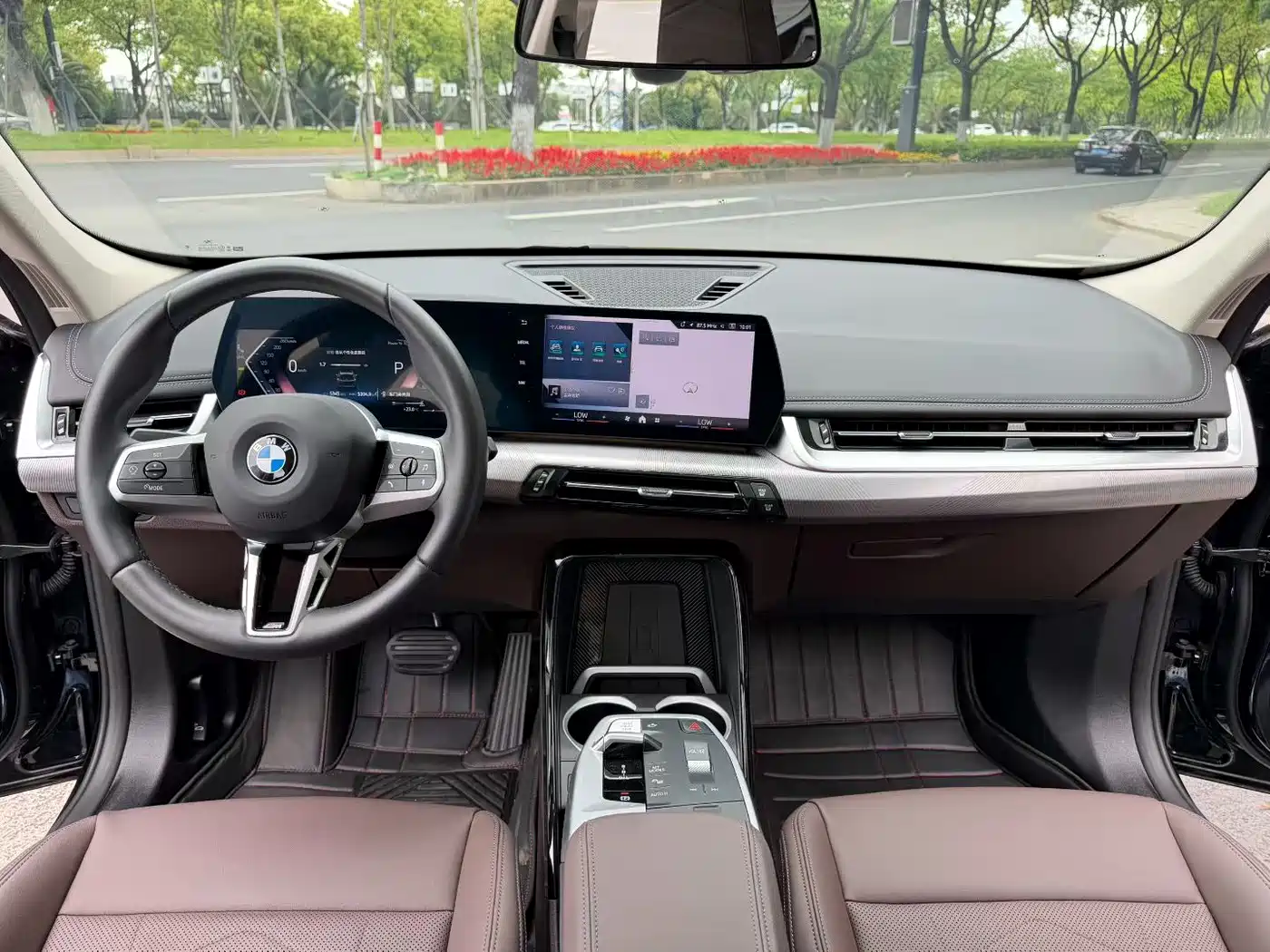 BMW X1 2023 sDrive25Li M Sport Package фото 6