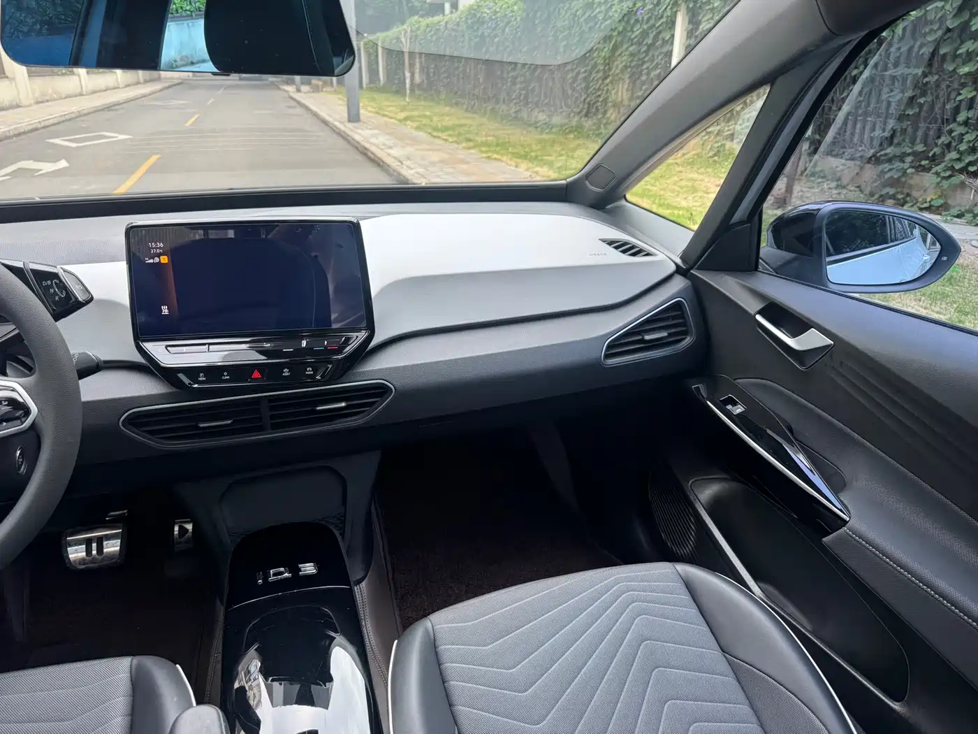 Volkswagen ID.3 2023 Upgraded Pure Intelligence Edition фото 17