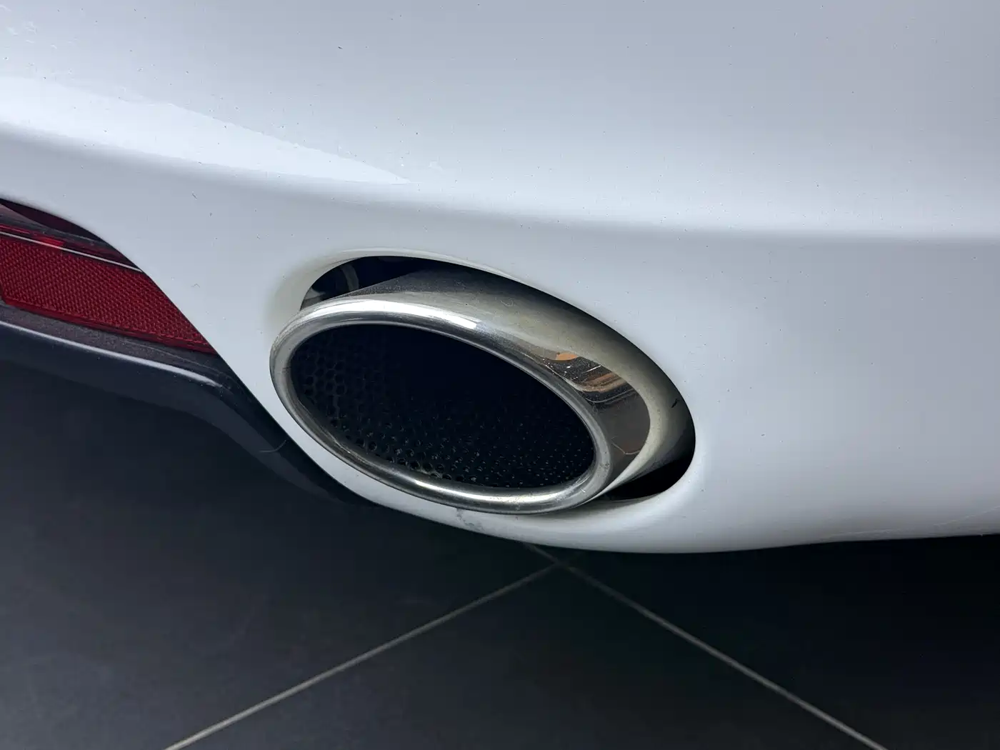 Aston Martin Rapide 2013 6.0L S фото 7