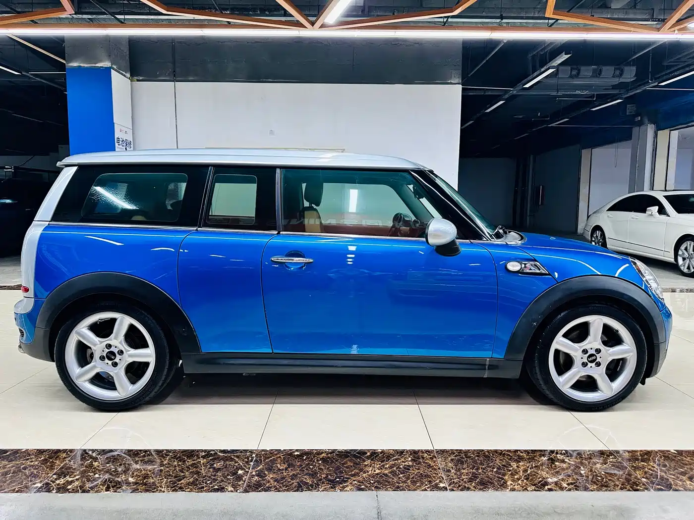 Фото 5 - MINI CLUBMAN