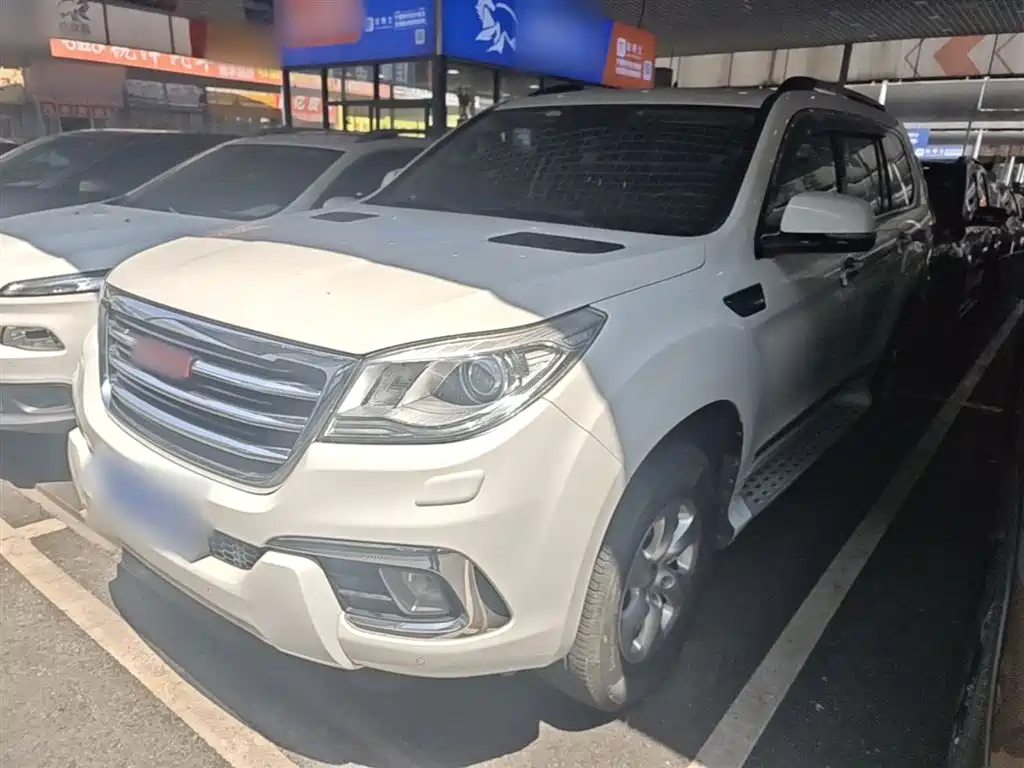 Haval H9 2015 2.0T 4WD Luxury 7-Seater