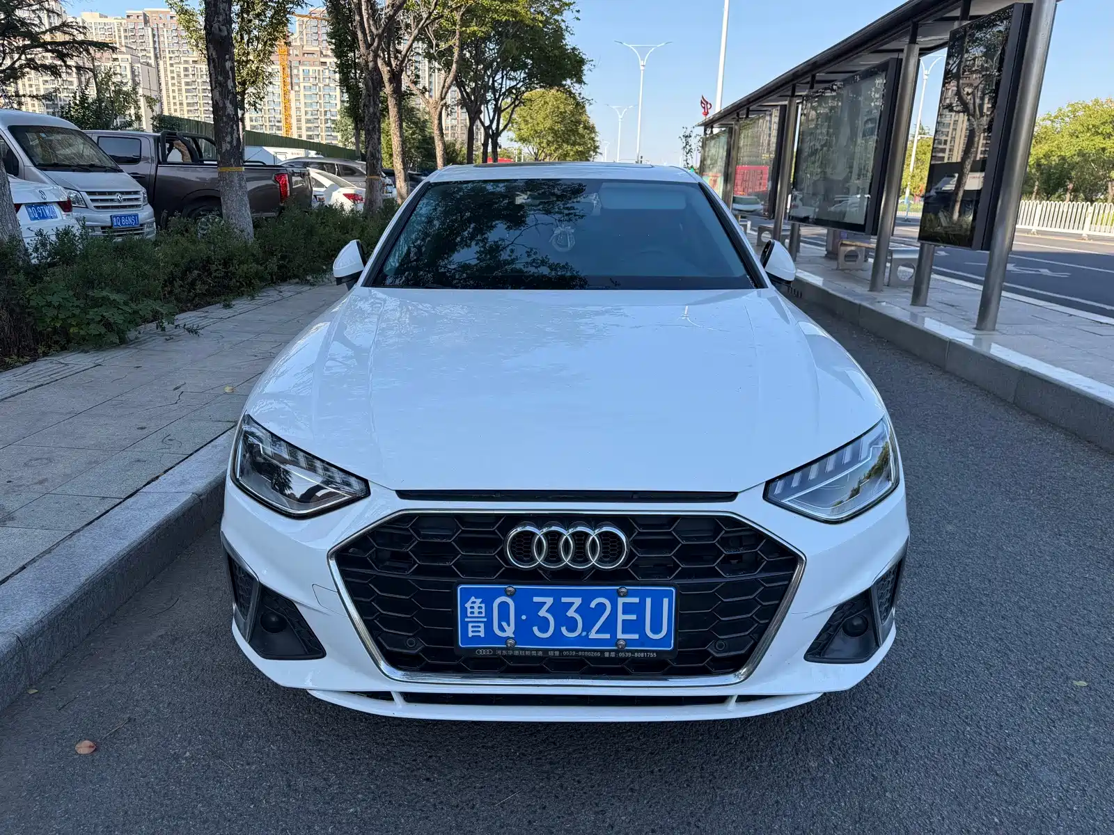 Фото 1 - Audi A4L