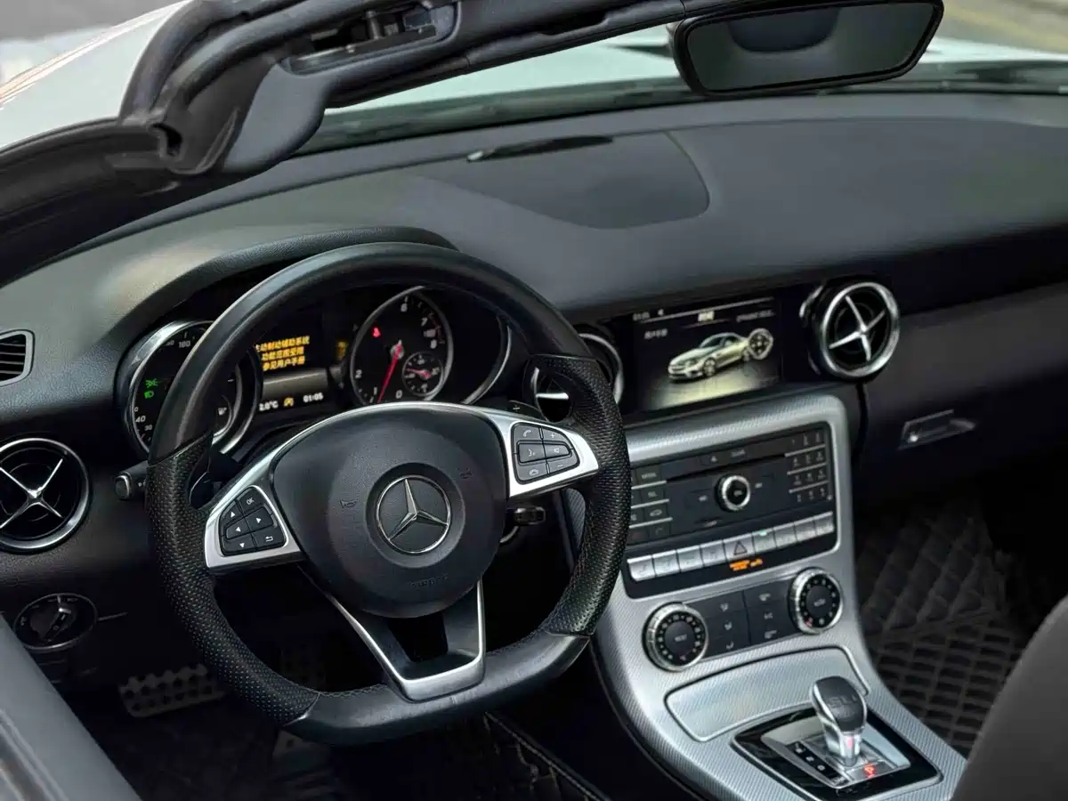 Mercedes-Benz SLC 2016 SLC 200 Style фото 7
