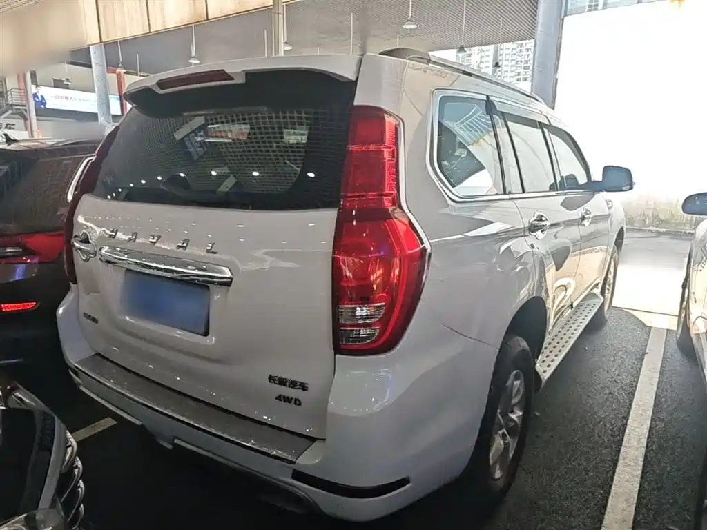 Haval H9 2015 2.0T 4WD Luxury 7-Seater фото 7