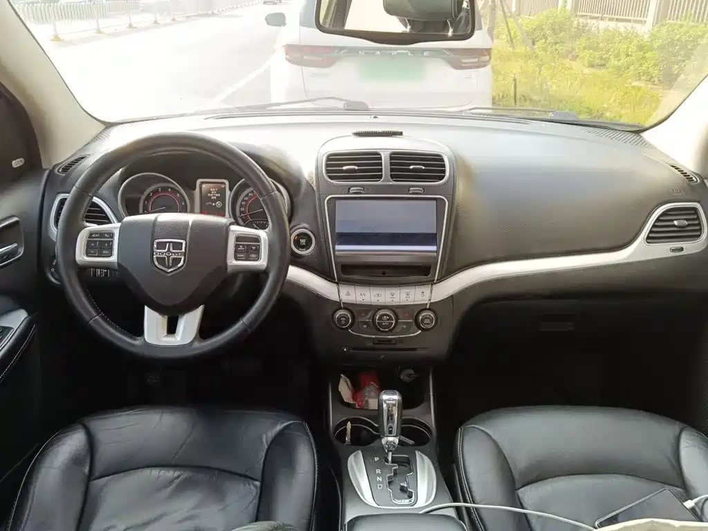 Dodge Journey 2016 2013 Model 2.4L 2WD Premium Edition