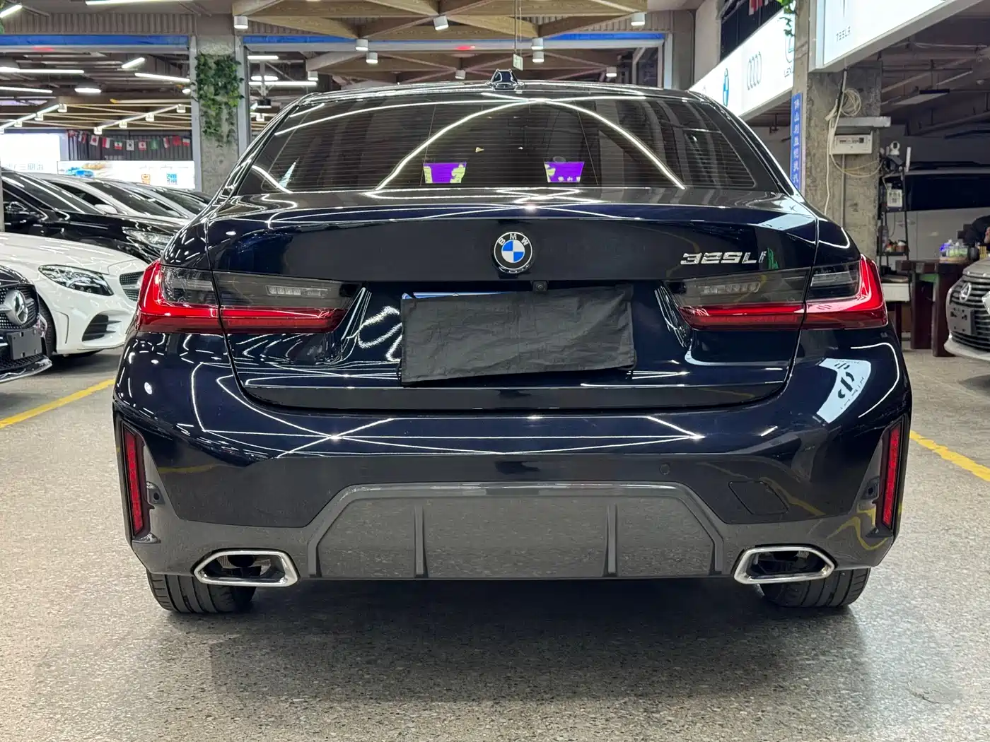 BMW 3 Series 2023 325Li M Sport Package фото 5