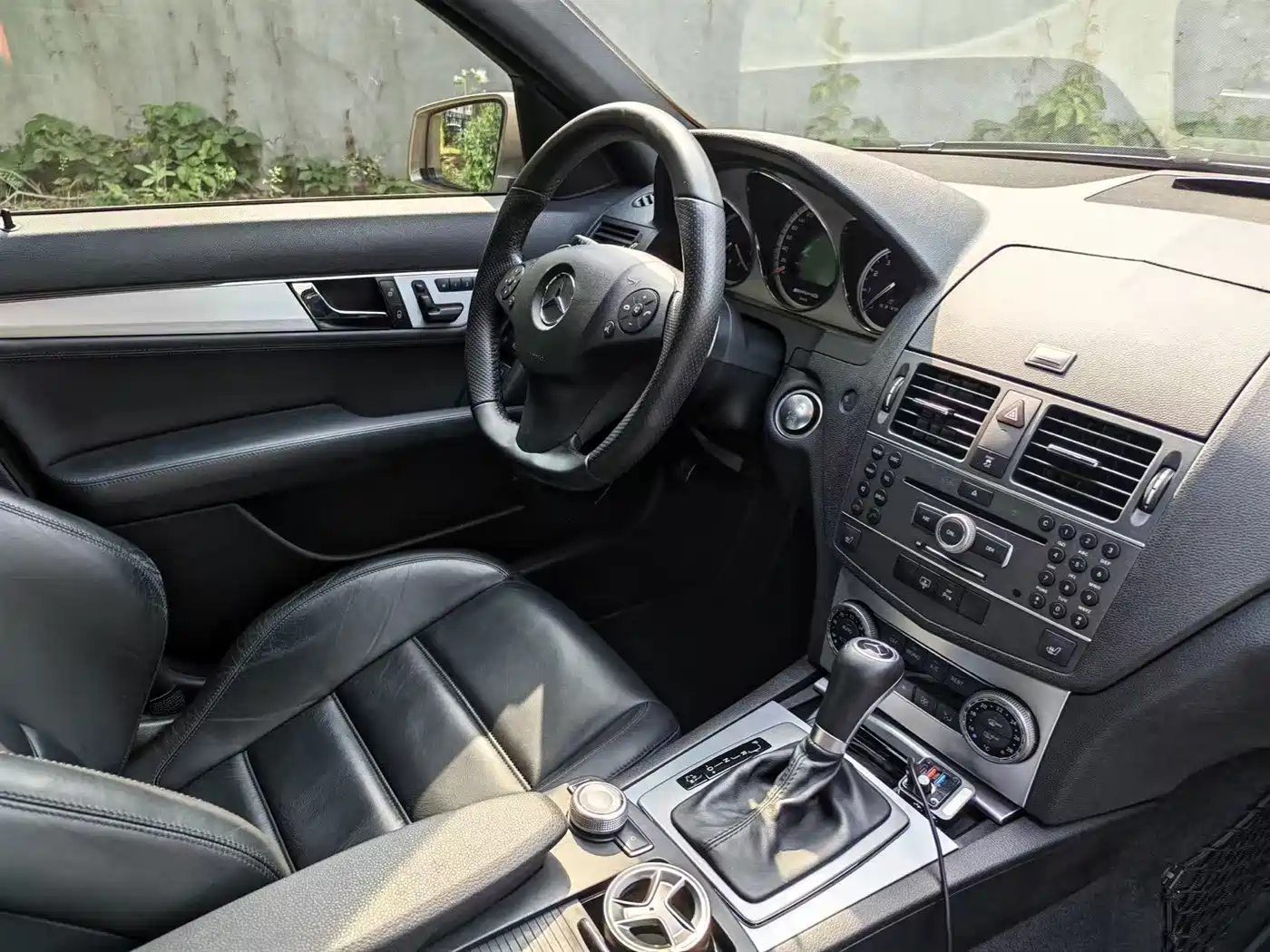 Mercedes-Benz C-Class AMG 2010 AMG C 63 High Performance Edition фото 20
