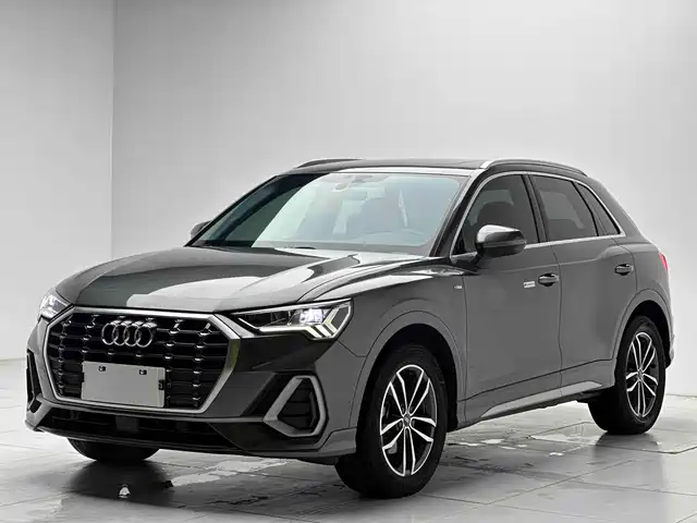 Audi Q3 35 TFSI, Актив, Спорт
