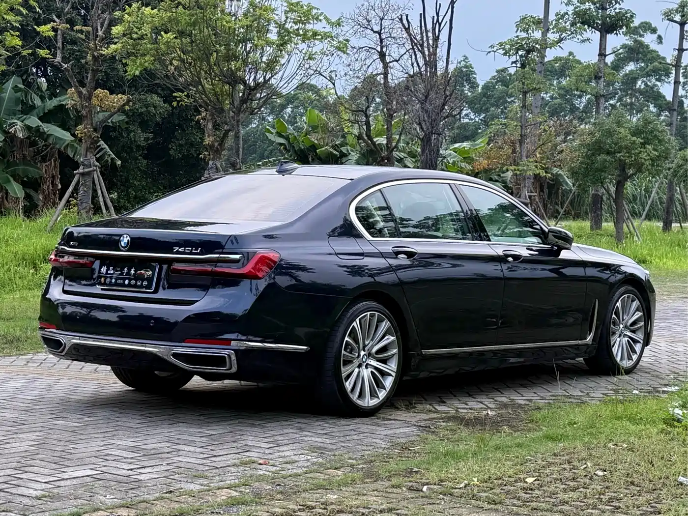 BMW 7 Series 2019 740Li Leading Luxury Package фото 23