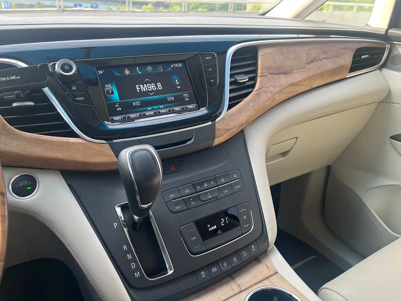 Buick GL8 2018 ES 28T Comfort Type China VI фото 19