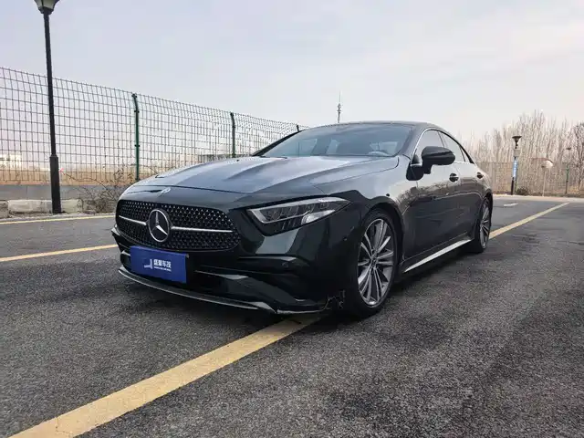 MERCEDES-BENZ CLS